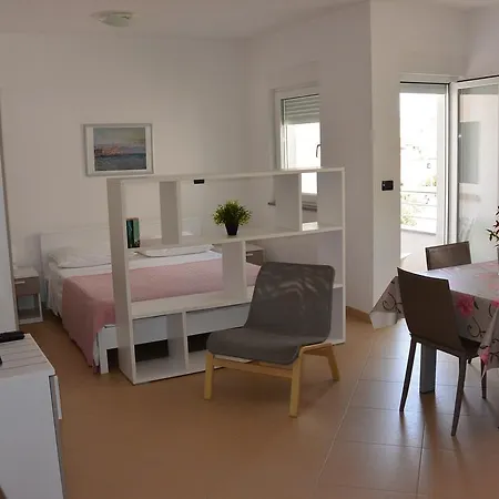Apartments Residence L'Ulivo Rovinj Exterior photo