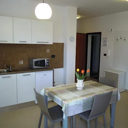 Apartments Residence L'Ulivo Rovinj Room photo